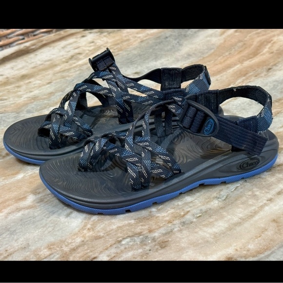 Women’s CHACO ZVolv X2 Sandals- Size 7 - Picture 2 of 7